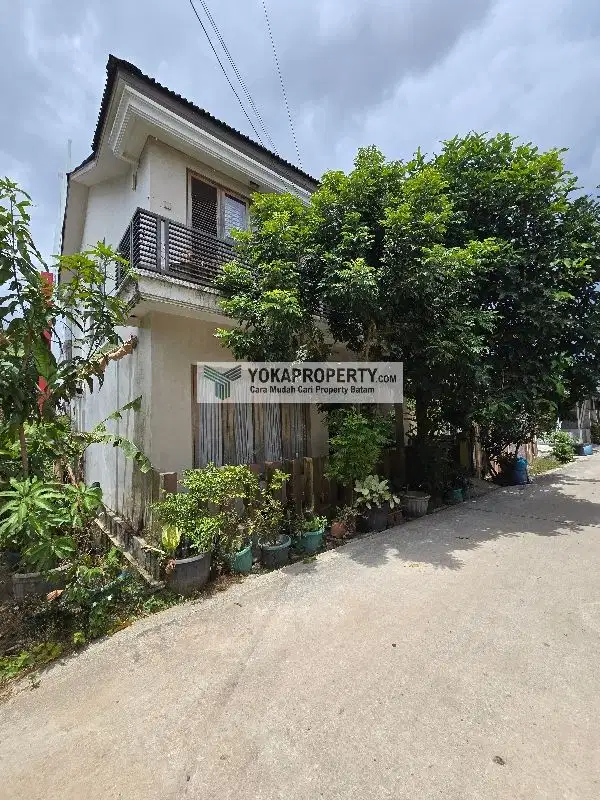 RUMAH CAKEP DEKAT BOTANIA