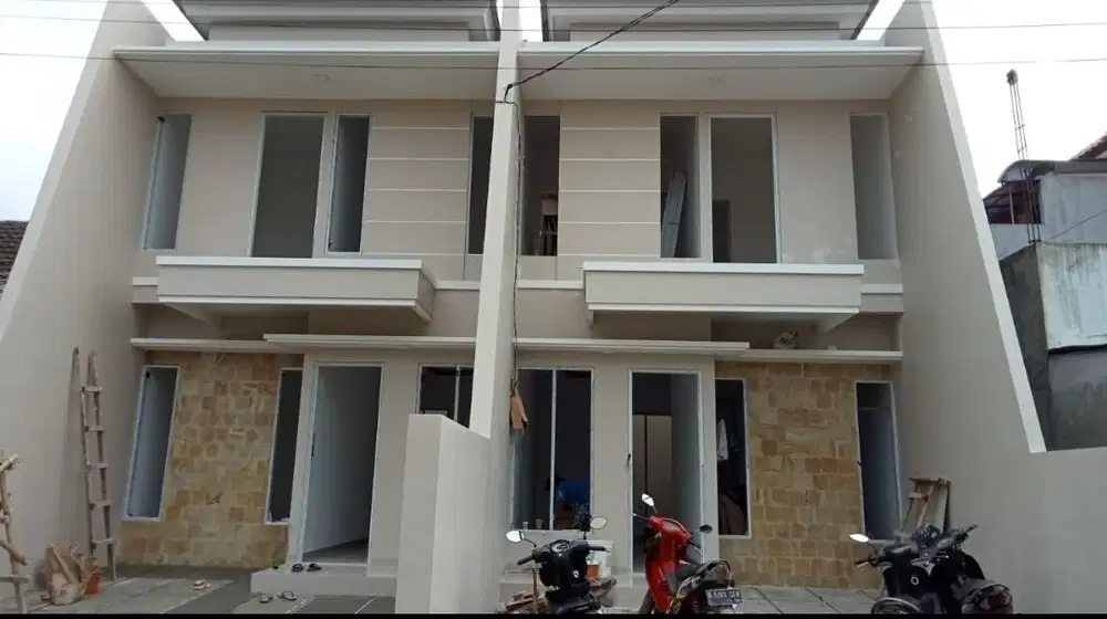 Dijual murah rumah cantik 2 lantai ready KPR Pamulang