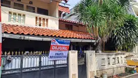 Rumah tua hitung tanah di Rawamangun, luas 165m2 harga 3.8M nego