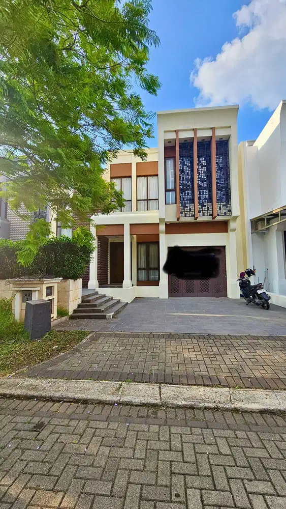 Disewakan Rumah 2 lantai di Mayfield Greenwich BSD
