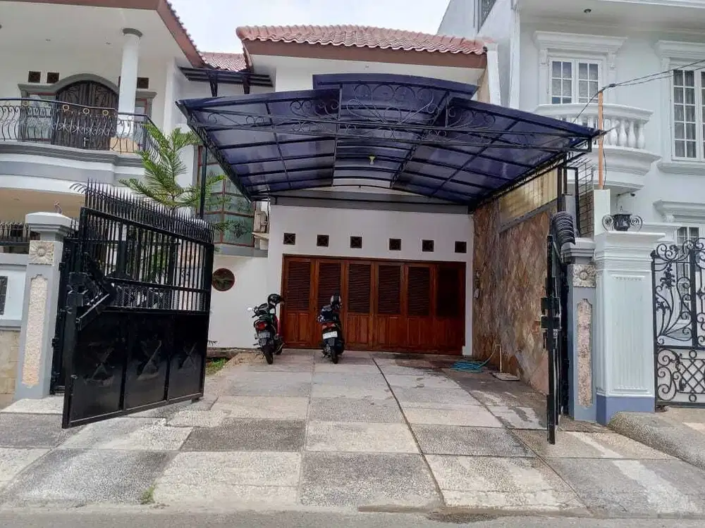 DISEWAKAN RUMAH 2,5 LANTAI DI PULO NANGKA TIMUR PULOMAS JAKARTA TIMUR