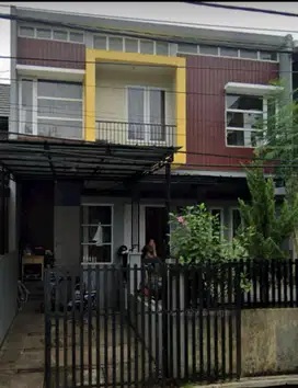 Rumah Siap Huni Dekat Mall Ciputra Cibubur LT 136 Dibantu KPR J-37341