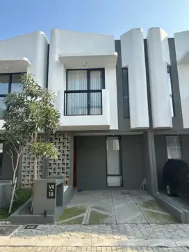 Rumah 2 Lt Terawat 12 Menit ke Pintu Tol BSD Barat 1 Bisa KPR J-37686