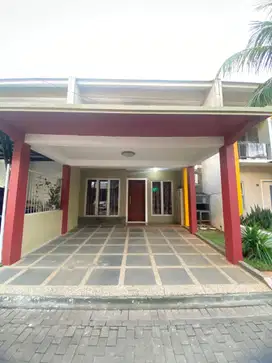 Rumah 4 Kamar 15 Menit ke Gerbang Tol BSD Barat 1 Hadap Timur J-35203