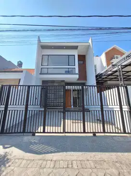 Rumah Baru Gress Klampis Semolo dekat Hokky MERR