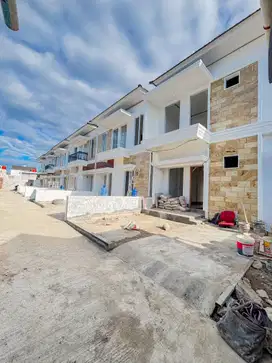 Rumah Cluster blkg Transmart Khatib Sulaiman