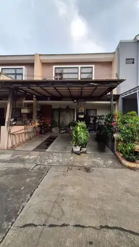 Rumah SHM Strategis 15 Menit ke Mall Ciputra Cibubur Bisa KPR J-37683