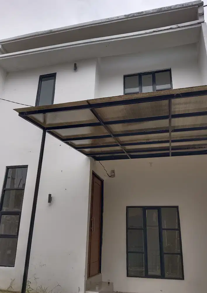 Rumah Mewah Dua Lantai Selangkah ke Stasiun Free Design Disc. 15 Jt