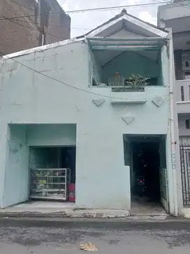 JUAL RUMAH KOST MURAH 10 KAMAR AKTIF 700 JUTA DEKAT ITENAS WIDYATAMA