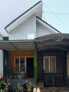 RUMAH SIAP HUNI BEBAS BANJIR SATU LANTAI DI CLUSTER PUDAKPAYUNG BANYUM