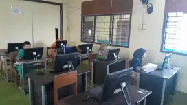 Dibutuhkan guru Wanita untuk guru kelas SD, SD SWASTA