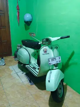 Vespa Antik 1972 Mulus