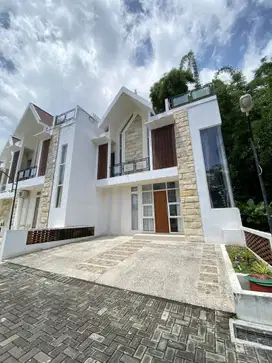 VILLA PANDERMAN DEKAT JATIM PARK KOTA BATU