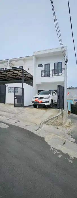 Rumah baru 20 lantai di Ciracas Jakarta Timur