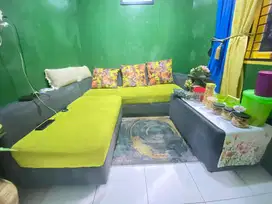 kursi sofa pakean sendiri