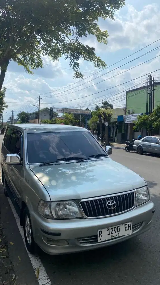 Toyota Kijang LGX 1.8 Efi 2003 New Model