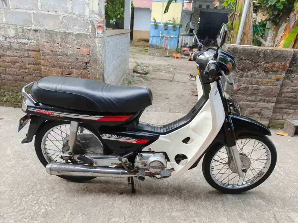 Astrea grand ampal THN 1991 plat  Wonosari