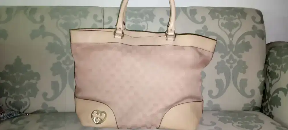 Dijual tas Gucci ORI second pink