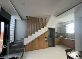 Jual Rumah 2 Lantai Furnish di Podomoro Park Buah Batu Dkt Telkom SHM