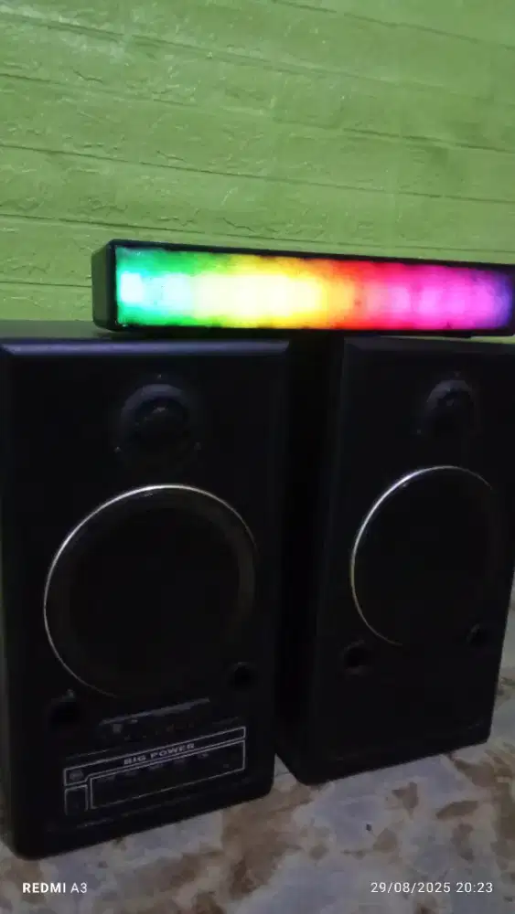 SPEAKER Karaoke dan bluetooth