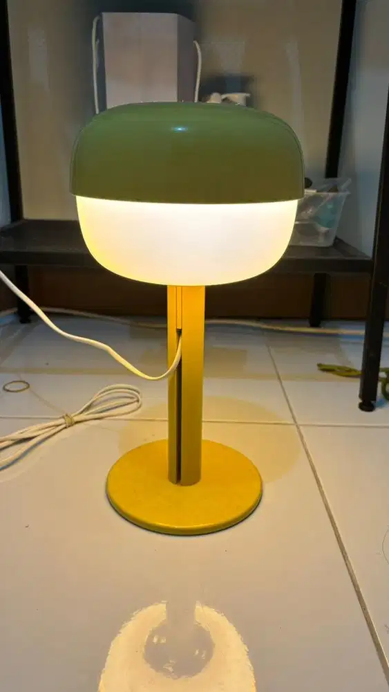 Lampu tidur ikea