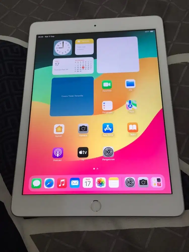 iPad Generasi 6 2018 Wifi Only 128GB White