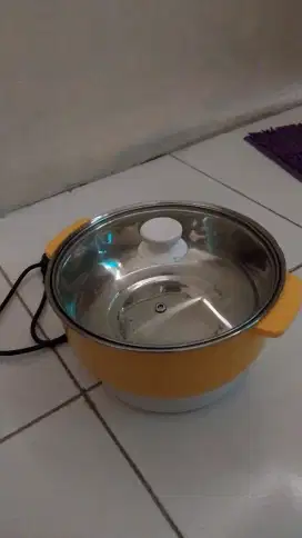 Panci listrik besar