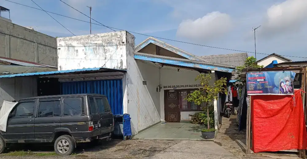 Dijual cepat Rumah Bulatan ditengah Kota Pekanbaru Jalan Imam Munandar