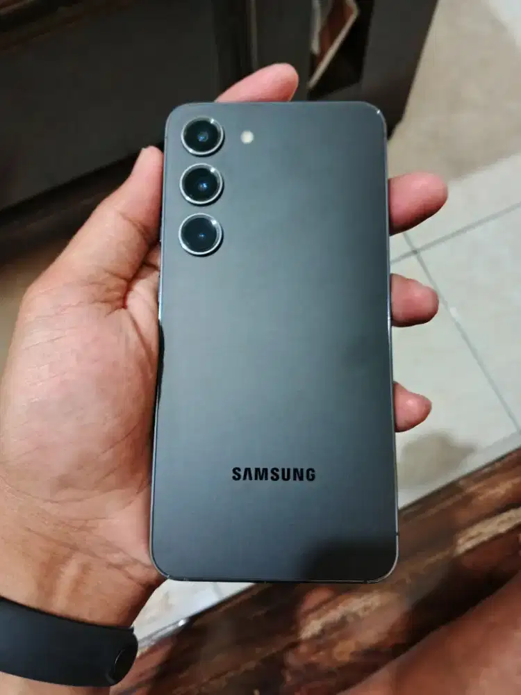 Samsung Galaxy S23 8/256GB – Flagship Ringkas, Kencang, dan Elegan