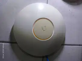 Ubiquiti Unifi UAP Wireless Access Point Unifi AP LR AP Bekas