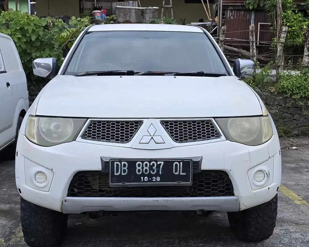 Mitsubishi Strada Triton 2011 Diesel