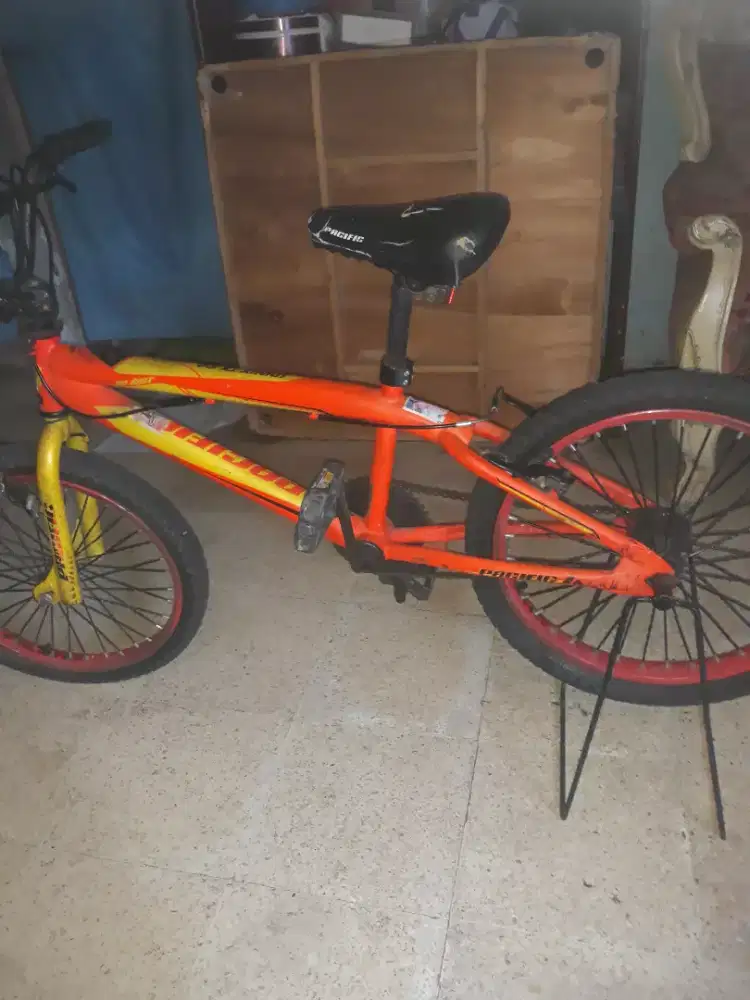 Sepeda BMX pasicif router