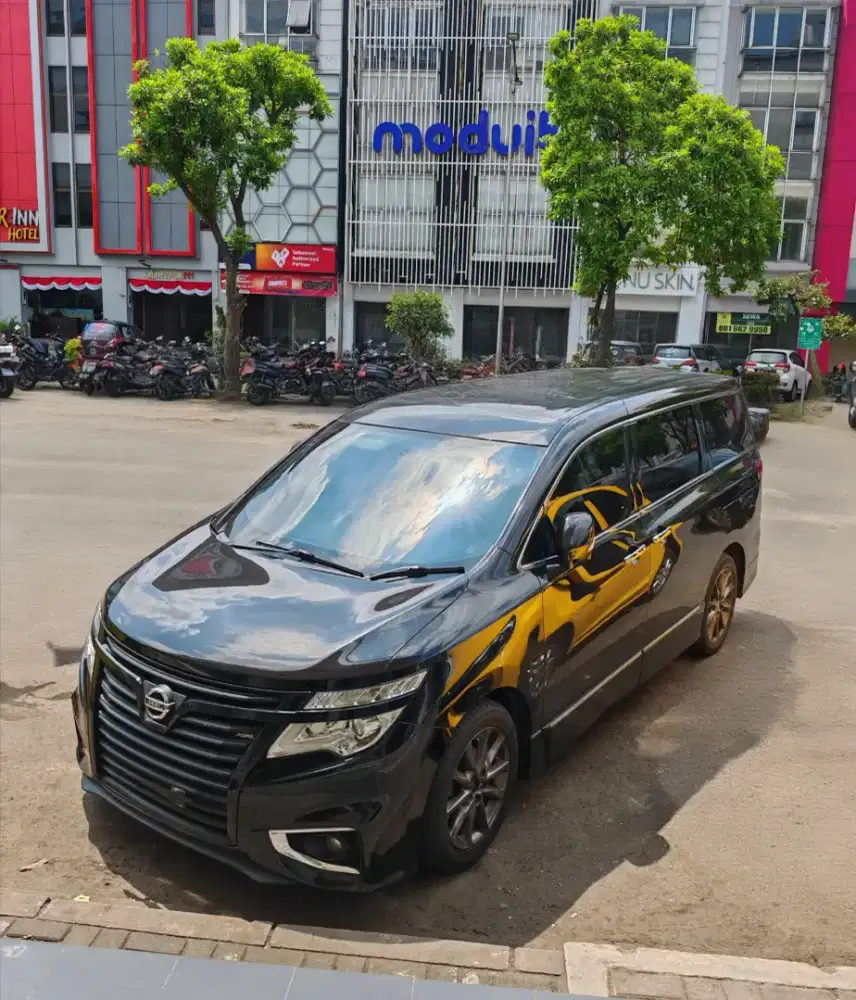 ELGRAND 2.5 HWS 2010 CBU RARE ISTIMEWA
