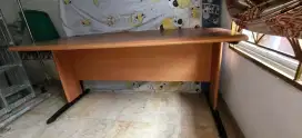 meja kerja coklat bagus