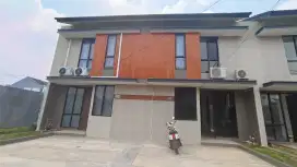 Di sewakan rumah di perumahan samira regency mustika jaya