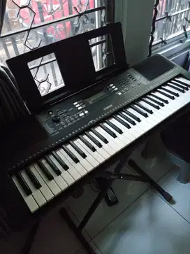 Yamaha Keyboard PSR E-363