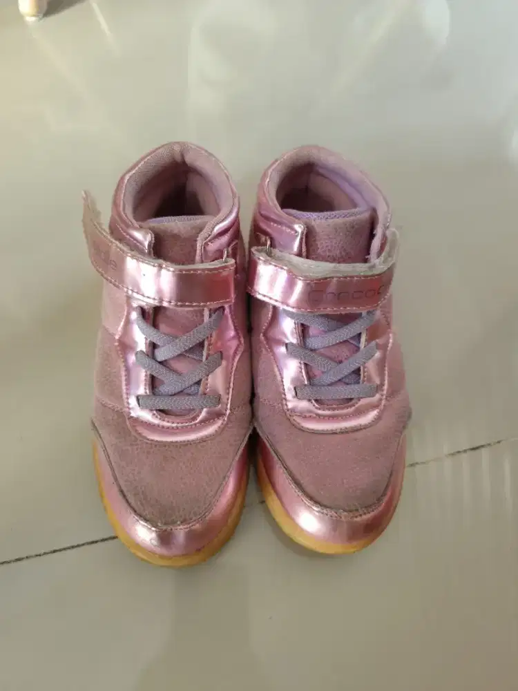 Sepatu Anak Crocodile