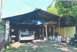 RUMAH DI KELURAHAN KEDUNG LOSARI, TEMBELANG JOMBANG