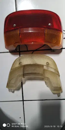 Cover lampu belakang Yamaha vega