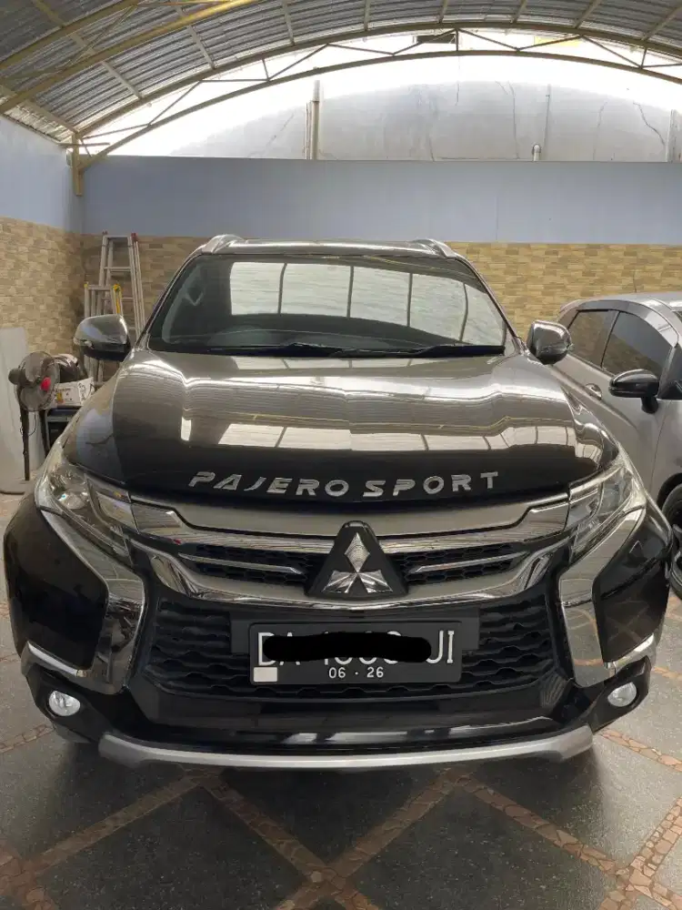 Mitsubishi Pajero Sport Dakar 4x4