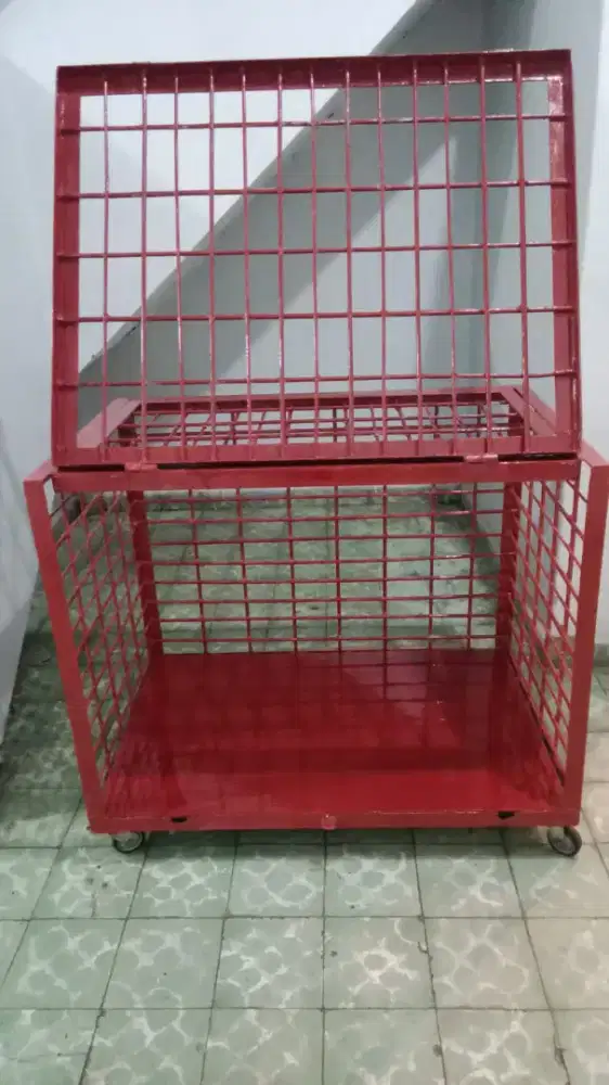Kandang Hewan Anjing Peliharaan