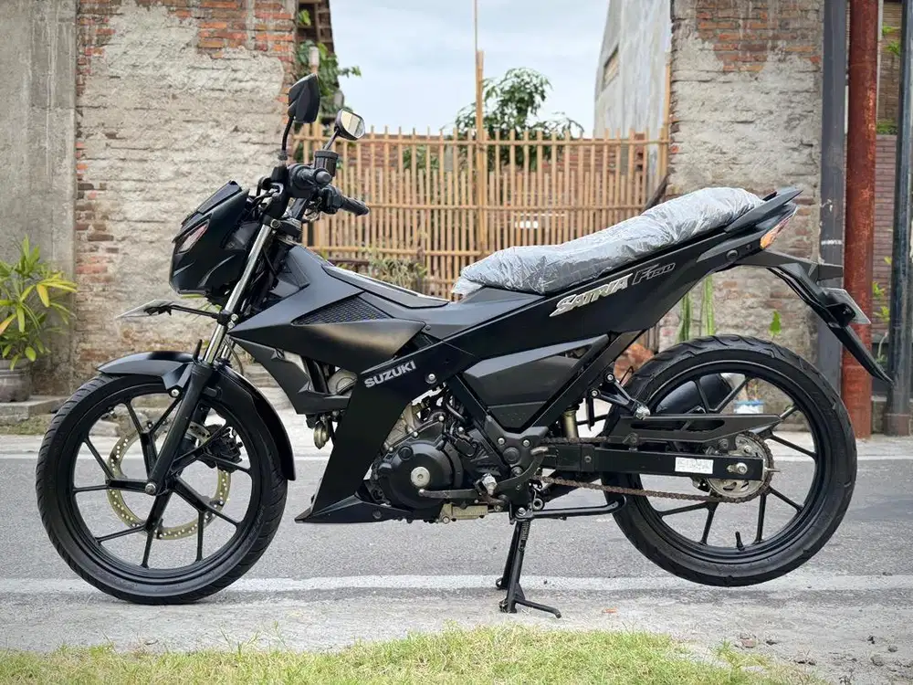 Suzuki SATRIA F 150 injeksi SE Black predator