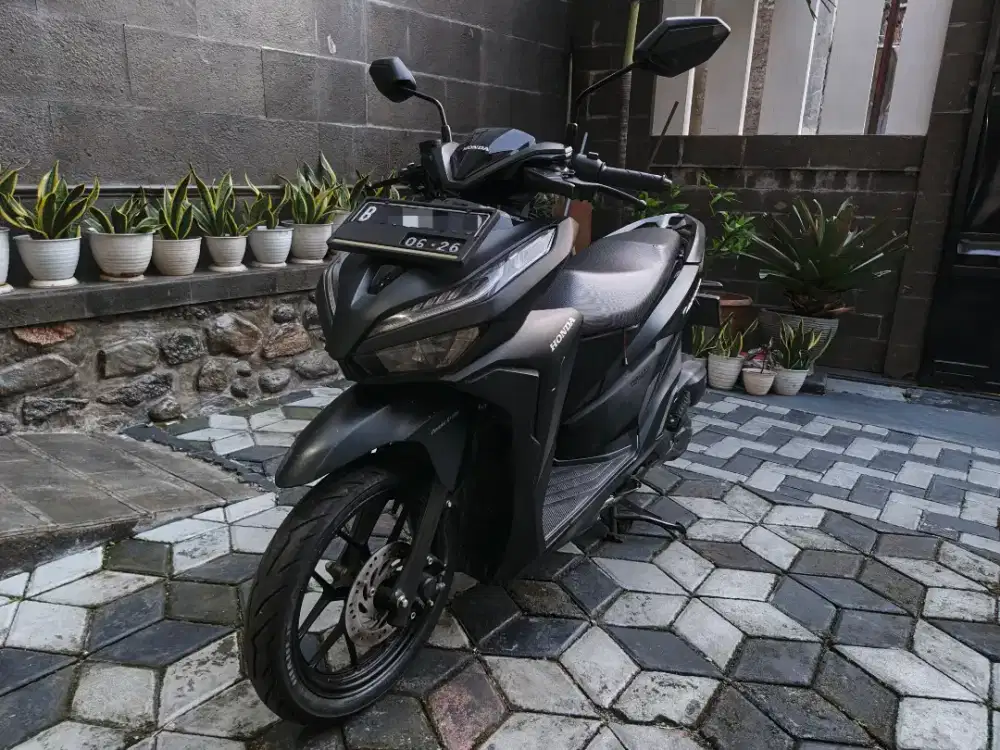 Honda Vario 125 CBS ISS Tahun 2021