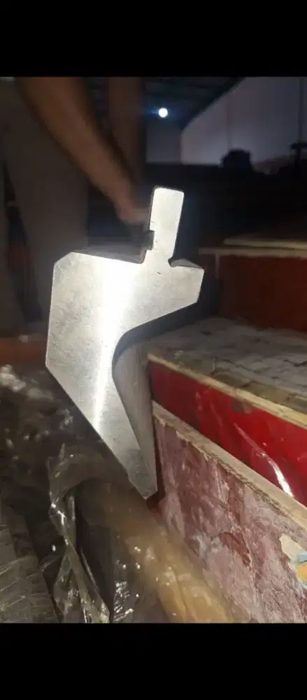 Pisau bending ukuran 3200