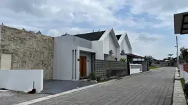 Hunian dengan Lokasi Strategis hanya selangkah dari jalan Raya Tajem