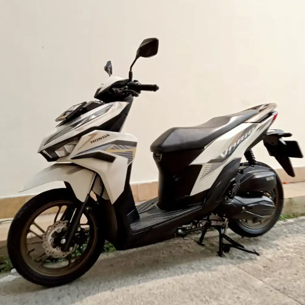 HONDA VARIO 125 KEYLESS TAHUN 2023 CASH / KREDIT MURAH DP MULAI 500 RB