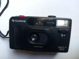 Kamera Fuji Jadul MDL-9,Kondisi Mati,Body Mulus,buat Pajangan