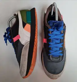 Sepatu PUMA Running Casual Mix Color Size 42