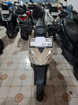 Honda Beat Street 110cc 2024 cokelat