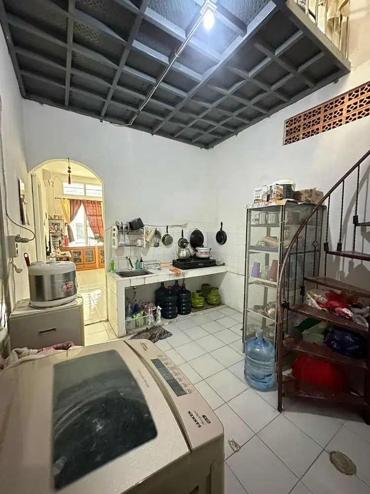 Di Jual Rumah di Cendana Residence